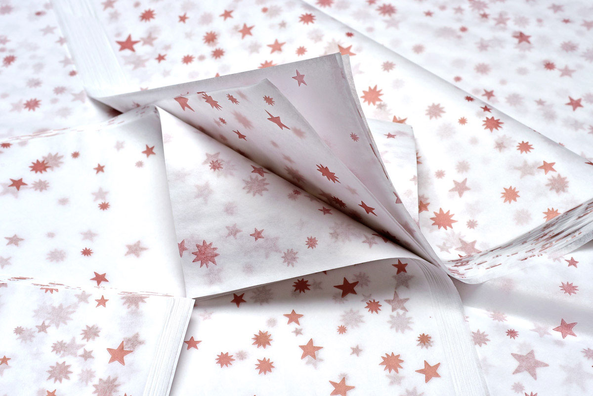 Papier de soie à motifs pour la St-Valentin - Les Emballages 123